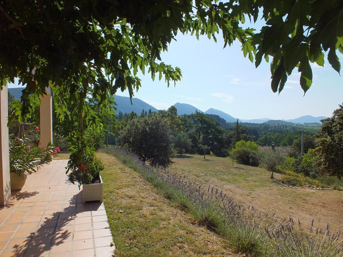 Une Ronce sous le Figuier Rousset-les-Vignes Extérieur photo